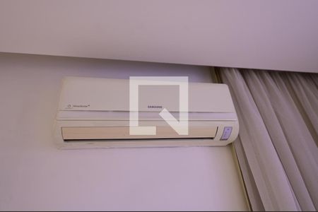 Sala de apartamento para alugar com 3 quartos, 77m² em Setor Bueno, Goiânia