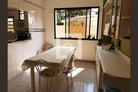 Casa à venda com 520m², 5 quartos e 5 vagas Casa à venda com 520m², 5 quartos e 5 vagasFoto 18