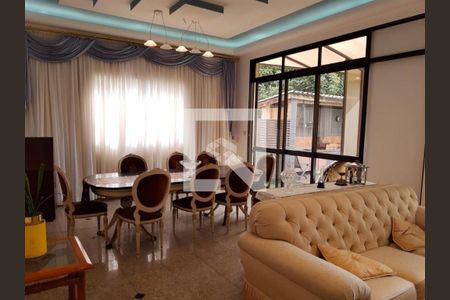 Casa à venda com 520m², 5 quartos e 5 vagas Casa à venda com 520m², 5 quartos e 5 vagasFoto 06