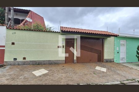 Fachada de casa para alugar com 3 quartos, 247m² em Parque do Colegio, Suzano