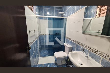 Banheiro de casa para alugar com 3 quartos, 247m² em Parque do Colegio, Suzano