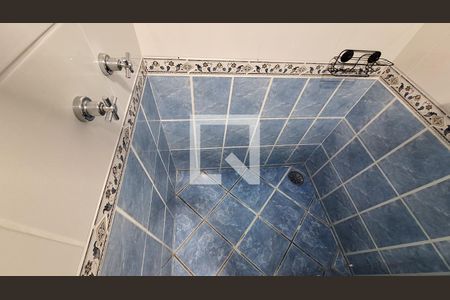 Banheiro de casa para alugar com 3 quartos, 247m² em Parque do Colegio, Suzano