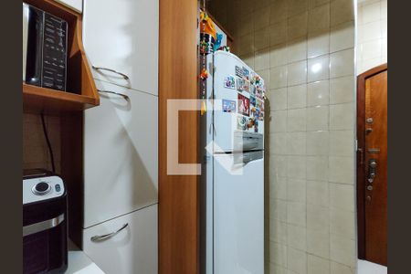Apartamento para alugar com 75m², 2 quartos e 1 vaga Apartamento para alugar com 75m², 2 quartos e 1 vagaCozinha
