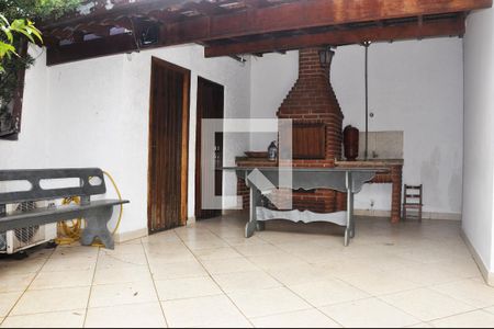 Casa para alugar com 360m², 3 quartos e 5 vagasÁrea Externa