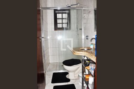 Casa para alugar com 360m², 3 quartos e 5 vagasBanheiro 2