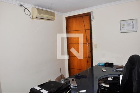 Casa para alugar com 360m², 3 quartos e 5 vagasEscritório