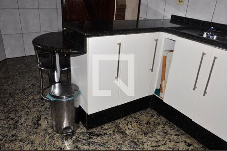 Casa para alugar com 360m², 3 quartos e 5 vagasCozinha