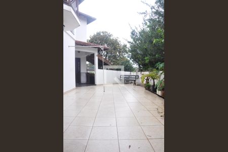 Casa para alugar com 360m², 3 quartos e 5 vagasÁrea Externa