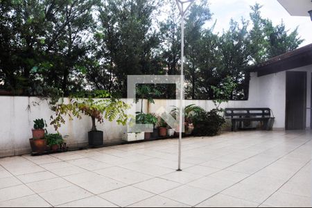 Casa para alugar com 360m², 3 quartos e 5 vagasÁrea Externa