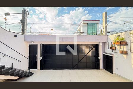 Casa à venda com 386m², 3 quartos e 8 vagasGaragem