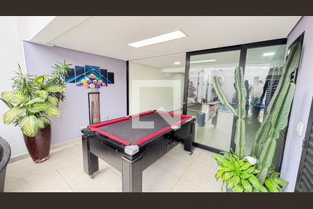 Casa à venda com 386m², 3 quartos e 8 vagasQuintal