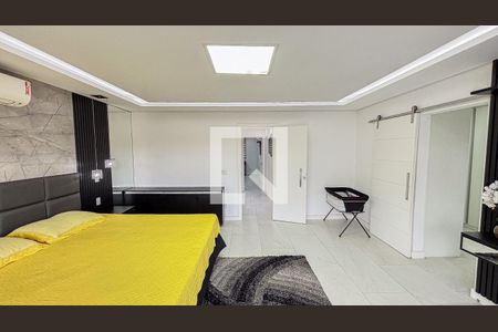 Casa à venda com 386m², 3 quartos e 8 vagasSuite 1