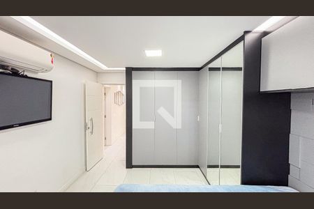 Casa à venda com 386m², 3 quartos e 8 vagasSuíte 3