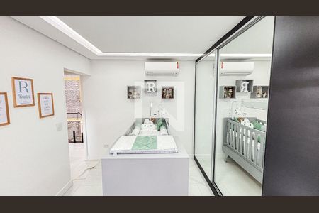 Casa à venda com 386m², 3 quartos e 8 vagasSuite 2