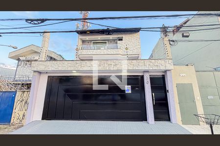 Casa à venda com 386m², 3 quartos e 8 vagasFachada