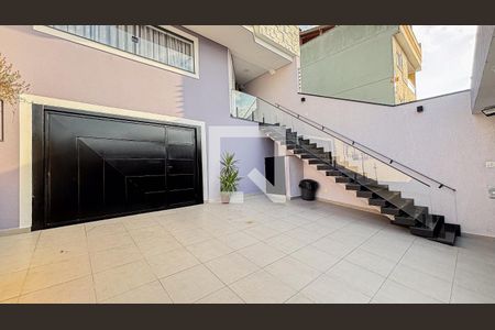 Casa à venda com 386m², 3 quartos e 8 vagasGaragem