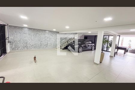 Casa à venda com 386m², 3 quartos e 8 vagasGaragem