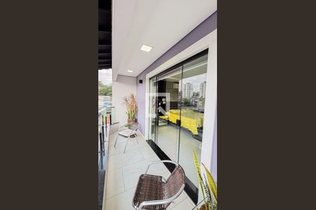 Casa à venda com 386m², 3 quartos e 8 vagasVaranda Suite 1