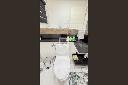 Casa à venda com 386m², 3 quartos e 8 vagasLavabo