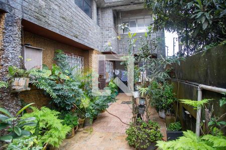 Casa à venda com 430m², 3 quartos e 3 vagasQuintal