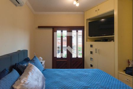 Casa à venda com 300m², 4 quartos e 4 vagasSuíte 1