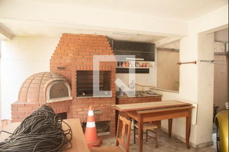 Casa à venda com 300m², 4 quartos e 6 vagas Casa à venda com 300m², 4 quartos e 6 vagasÁrea gourmet - Churrasqueira