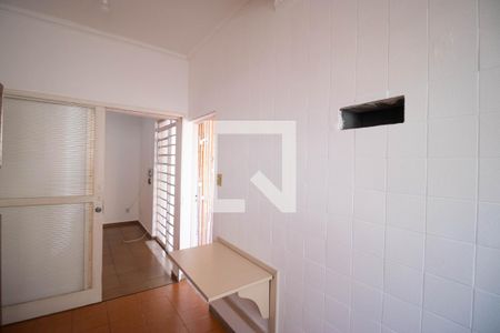 Casa à venda com 152m², 4 quartos e 5 vagas Casa à venda com 152m², 4 quartos e 5 vagasCozinha