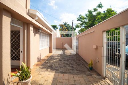 Casa à venda com 152m², 4 quartos e 5 vagas Casa à venda com 152m², 4 quartos e 5 vagasGaragem