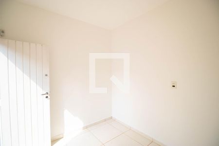 Casa à venda com 152m², 4 quartos e 5 vagas Casa à venda com 152m², 4 quartos e 5 vagasQuarto (edícula)