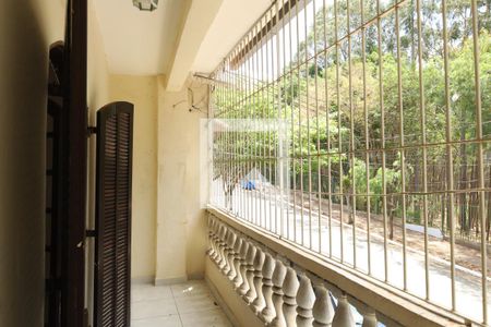 Casa à venda com 86m², 3 quartos e 2 vagasSacada