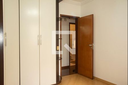 Apartamento para alugar com 128m², 3 quartos e 2 vagas Apartamento para alugar com 128m², 3 quartos e 2 vagasQuarto 1