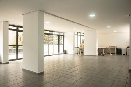 Apartamento para alugar com 128m², 3 quartos e 2 vagas Apartamento para alugar com 128m², 3 quartos e 2 vagasÁrea comum - Salão de festas