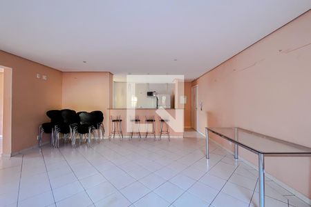 Apartamento à venda com 77m², 3 quartos e 1 vagaÁrea comum