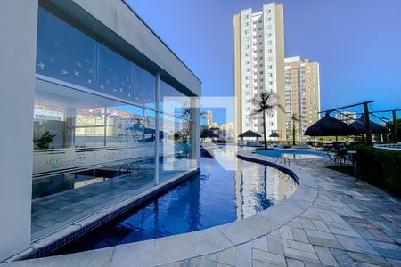 Apartamento à venda com 77m², 3 quartos e 1 vagaÁrea comum - Piscina