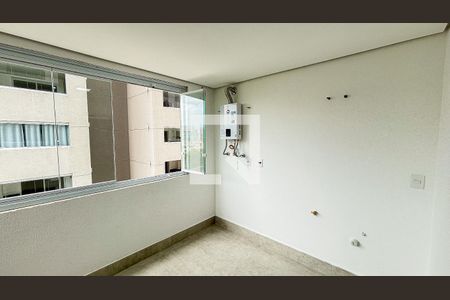 Apartamento para alugar com 63m², 2 quartos e 1 vagaÁrea de Serviço