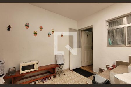 Casa à venda com 131m², 2 quartos e 1 vaga Casa à venda com 131m², 2 quartos e 1 vagaLavanderia