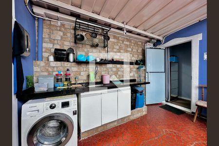 Casa à venda com 254m², 5 quartos e 2 vagasÁrea de Serviço