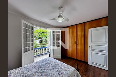 Casa à venda com 254m², 5 quartos e 2 vagasQuarto 3