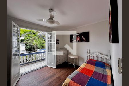 Casa à venda com 254m², 5 quartos e 2 vagasQuarto 4