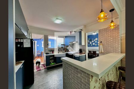 Casa à venda com 254m², 5 quartos e 2 vagasCozinha