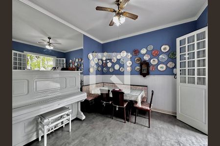 Casa à venda com 254m², 5 quartos e 2 vagasSala de Almoço