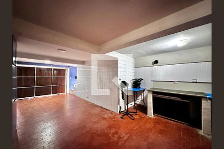 Casa à venda com 254m², 5 quartos e 2 vagasGaragem