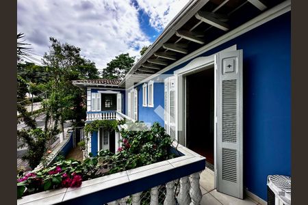 Casa à venda com 254m², 5 quartos e 2 vagasVaranda Suítes