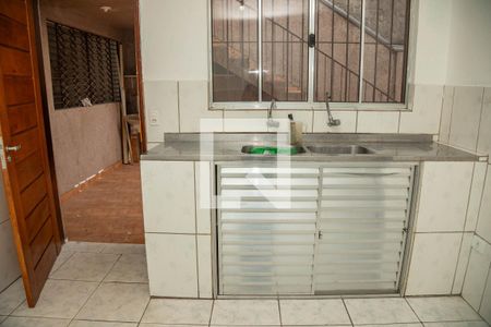 Casa para alugar com 80m², 2 quartos e 1 vagaCozinha