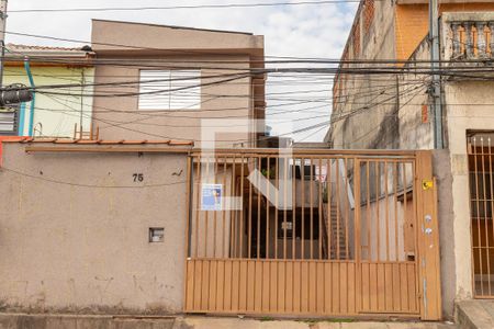 Casa para alugar com 80m², 2 quartos e 1 vagaFachada