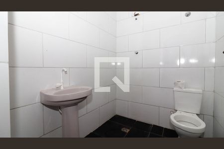 Casa à venda com 150m², 3 quartos e 1 vagaBanheiro