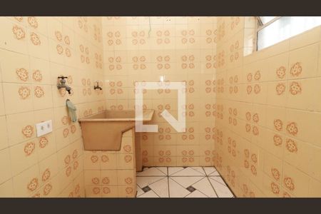 Casa à venda com 150m², 3 quartos e 1 vagaÁrea de Serviço