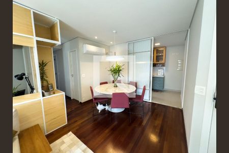 Sala de apartamento para alugar com 2 quartos, 98m² em Vila Clementino, São Paulo