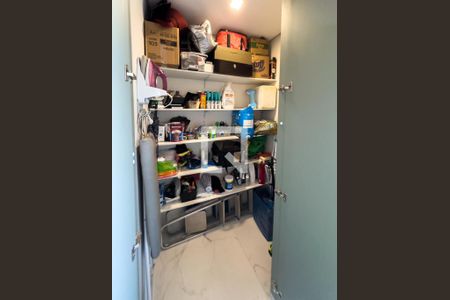 Apartamento para alugar com 98m², 2 quartos e 2 vagas Apartamento para alugar com 98m², 2 quartos e 2 vagasDespensa