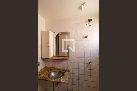 Apartamento à venda com 67m², 2 quartos e 1 vaga Apartamento à venda com 67m², 2 quartos e 1 vagaBanheiro